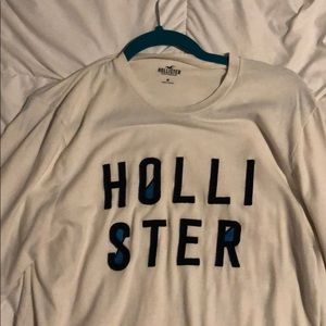 Hollister Medium T
